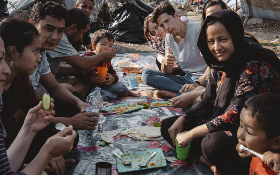 «KOMMT UND HELFT UNS!» NOTRUF AUS CHIOS.